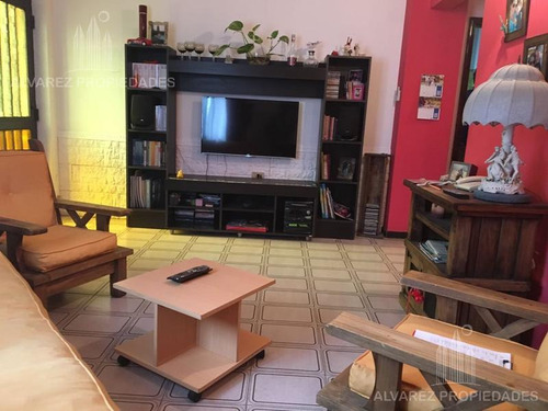 Imagen 3 de 16 de Casa - Ituzaingó