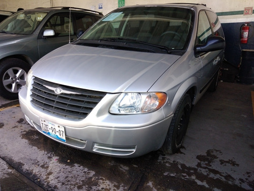 Chrysler Voyager 2007 Lx Lujo At