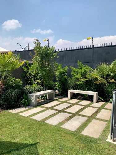 Conectividad Y En Condominio: Mediterránea E Impecable