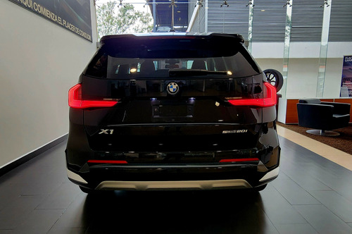 BMW X1 20i sDrive