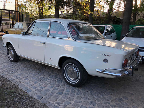 Imagen 12 de 16 de Fiat 1500 Coupe