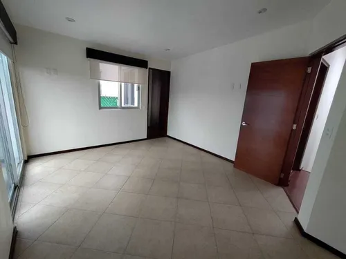 Casa En Venta En Zen House, 3 Recamaras, Estudio, 2.5 Baños, Gran Ubicación!