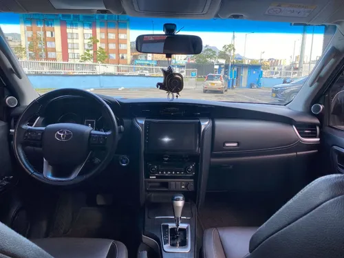 Toyota Fortuner Srv 2018