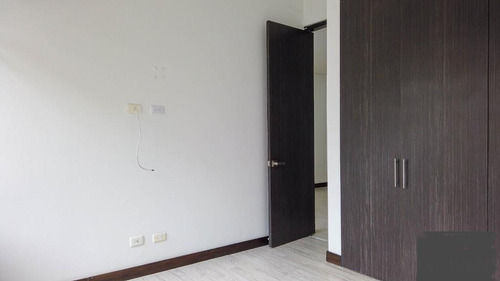 Casa En Venta En Envigado Loma Del Chocho
