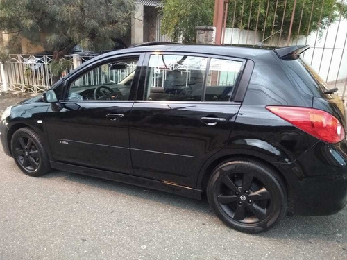 Nissan Tiida 2012 1.8 Sl Flex Aut. 5p