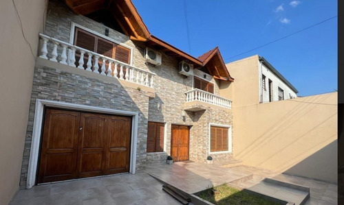 Casa Chalet En Venta En Villa Celina, La Matanza, G.b.a. Zona Oeste