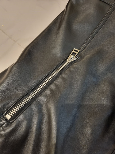 Campera De Cuero Herencia Hendrix Como Nueva Hombre Kosiuko (Usado)