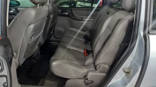 Imagem 10 de 12 de Chevrolet Zafira Elegance