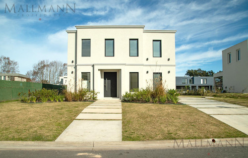 Casa A Estrenar Venta En Pilará Calesa | Mallmann Propiedades