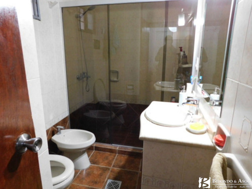 Muy Buena Propiedad A Nuevo De 3 Dormitorio En El Corazón De Sayago