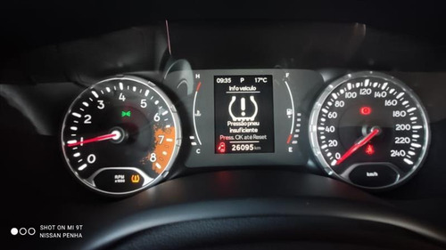 Imagem 4 de 10 de Jeep Renegade 1.8 16v Flex Sport 4p Automático