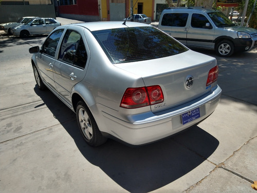 Volkswagen Bora 2.0 Tip 2009
