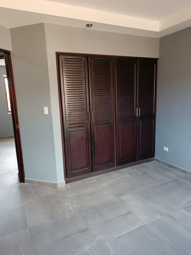 Se Alquila Hermosa Casa En Condominio, Rio Segundo Alajuela