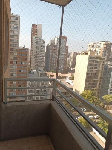 Impecable Departamento 1d 1b Calle Tarapacá Santiago Centro.