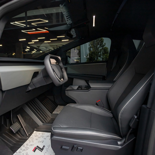 Tesla Cybertruck Foundation Series 2025