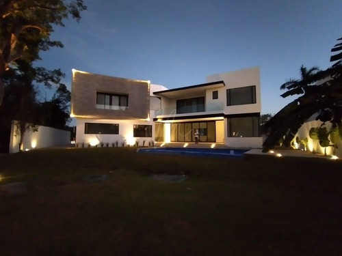 Imagen 2 de 26 de * Casa En Venta En Lagos Del Sol Cancun