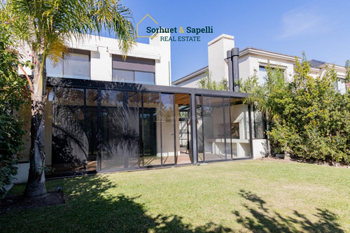 Muy Linda Casa En Venta Y Alquiler San Nicolás