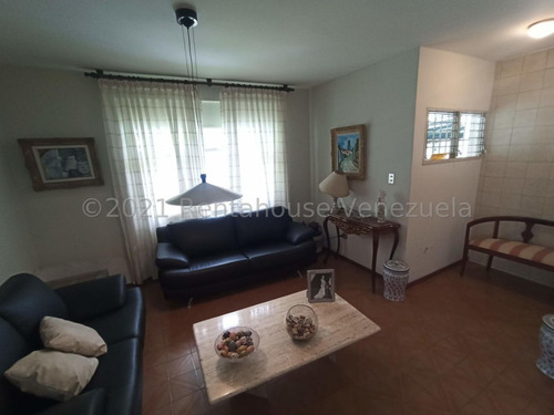 Imagen 4 de 11 de Casa En Venta Mls #22-1260 - Laura Colarusso