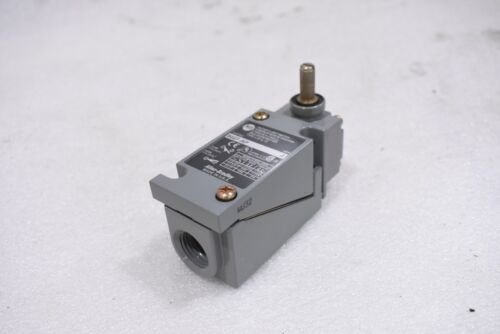 Allen Bradley 802t-ap Limit Switch Oiltight Plug-in Made Kbk