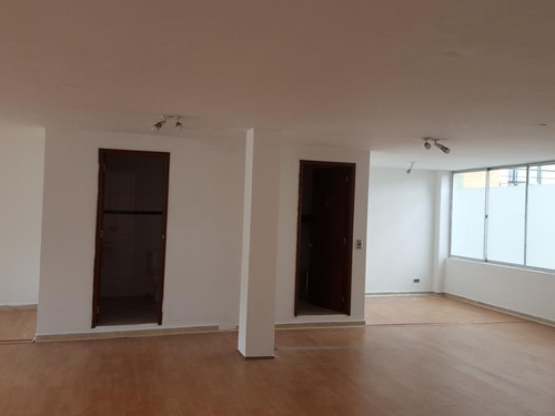 Oficina En Arriendo/venta En Bogotá. Cod A1002193