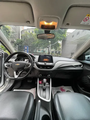 Chevrolet Onix 1.0T Premier Hatch At