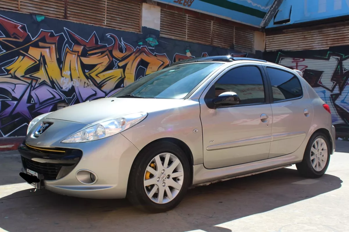 Peugeot 207 XT Premium 2.0 HDI