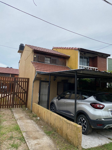 Excelente Dúpluex Ph Casa Oportunidad En Mar Del Tuyú Cerca De La Playa, Únicamente 3 Cuadras. Calle 3 Entre 86 Y 87. Coordina Tu Visita.