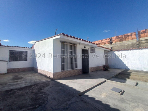 24-16899 Casa En Venta Urbanización Corinsa, Cagua Aragua Mord