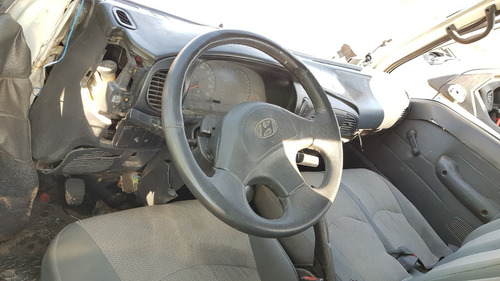 Imagen 8 de 14 de Hiundai H100 Chasis Cabina Gasolina Por Partes