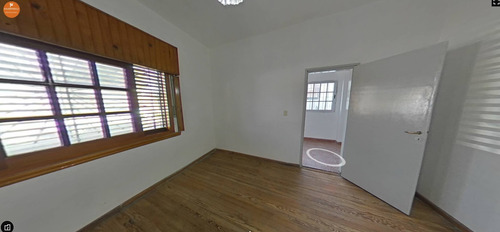 Casa 7 Amb, Doble Entrada Y Doble Patio, Cochera, 2 Plantas