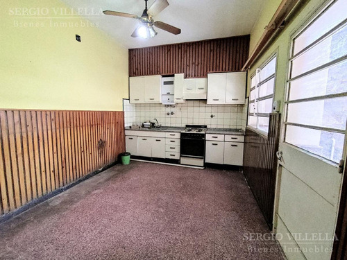 Imagen 4 de 17 de Casa De 2 Dormitorios En Venta En - Azcuenaga
