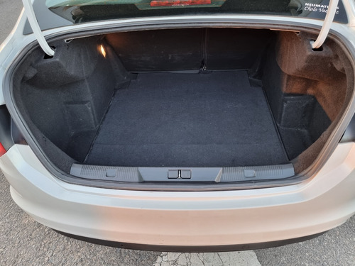 Imagen 17 de 21 de Citroen C4 Lounge S Edition 2016 Mr