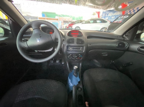Imagem 7 de 12 de Peugeot 206 1.4 Sensation