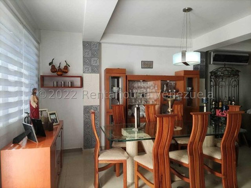 Imagen 27 de 29 de Hermoso Townhouse En Mañongo Naguanagua, El Inmueble Cuenta Con Planta Electrica 100%, Pozo De Agua, 3 Habitaciones, 3 Baños, 2 Puestos De Estacionamiento, Se Vende Semi Amoblado