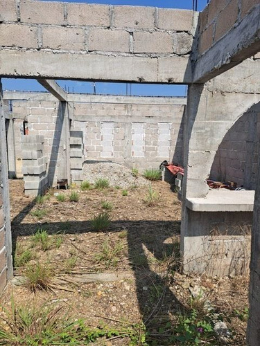Terreno En Venta Con Construcción Avanzada En Berriozábal, Chiapas