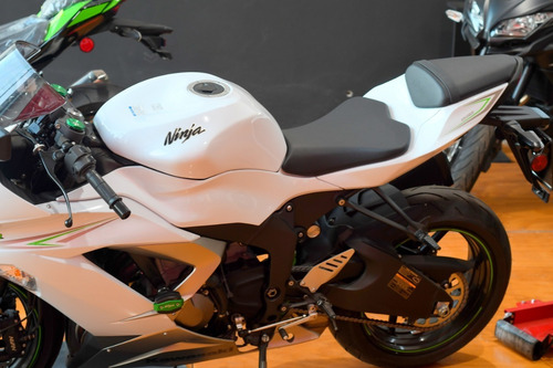 Kawasaki Zx6r Ninja