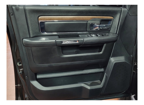 Imagen 7 de 15 de Dodge Ram 1500 5.7 D/cab 4x4 Laramie 2018