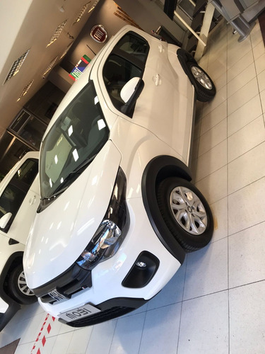 Imagen 9 de 25 de Mobi Like 2023 0km Tomo Usados Ka Uno Gol Trend Palio Fox 3-