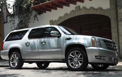 Imagen 2 de 10 de Cadillac Escalade Esv 2013 6.2 Esv Plinum Lujo . V8 8 Pas At