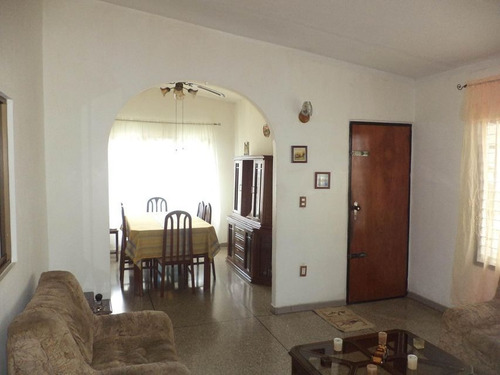 Imagen 28 de 30 de Gustavo Zavala Rentahouse 22-12743