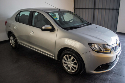 Imagen 2 de 14 de Renault Logan 1.6 Expression 85cv Nac 2017 Ab461