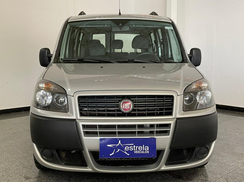 Fiat Doblò Essence 1.8 16v (flex)