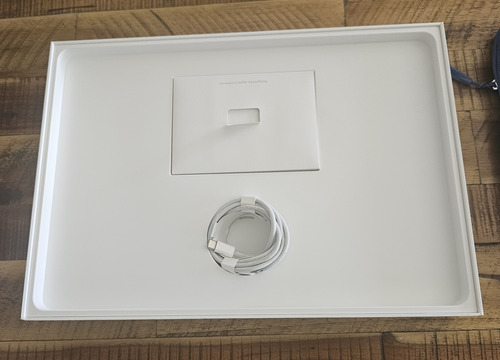 Apple Macbook Pro A1707 16gb Ram 512gb Ssd Gris (Usado)