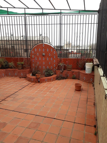 Venta Casa Barrio Las Delicias, Zona Sur.