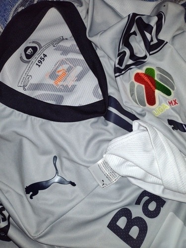 Jersey Pumas Portero 2013 (Usado)