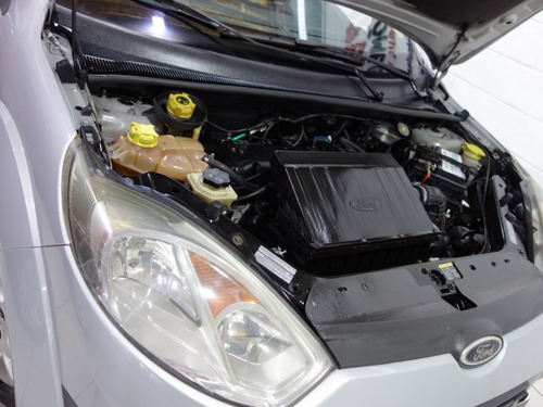 Ford Fiesta Fiesta 1.6 MPI HATCH 8V FLEX 4P MANUAL