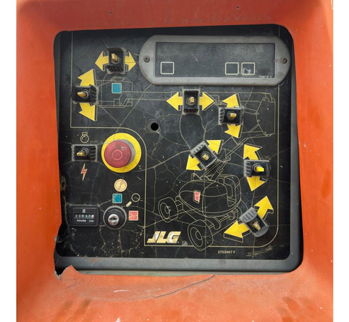 Plataforma Articulada JLG 800 A 2006