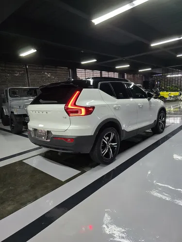Volvo XC40 2.0 T5 Awd R-design