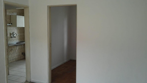 Imagem 5 de 15 de Apartamento Com 1 Dormitorio Na Conselheiro Nebias - 21690