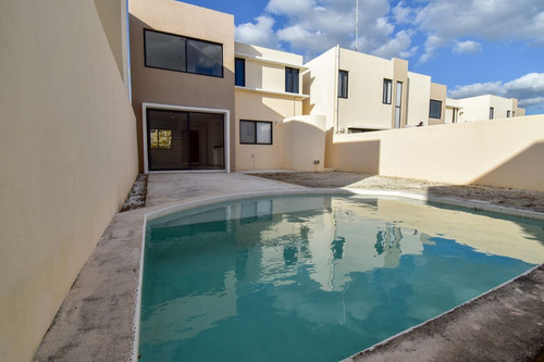 Casa En Venta En Mérida, Privada Andres, Cumbres De Novonorte, Conkal